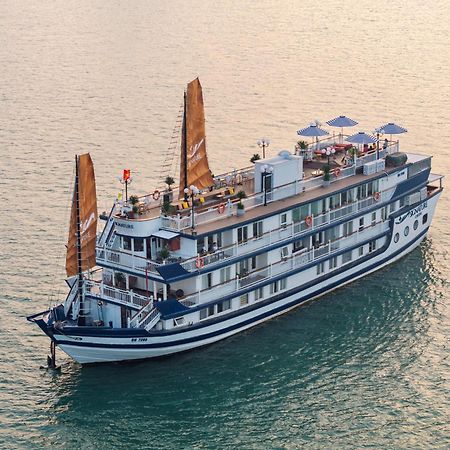 Отель Signature Royal Halong Cruise Халонг Экстерьер фото