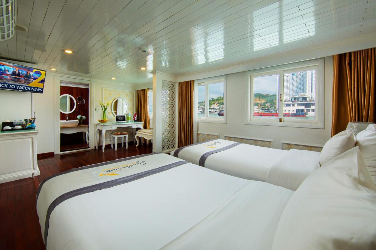 Отель Signature Royal Halong Cruise Халонг Экстерьер фото